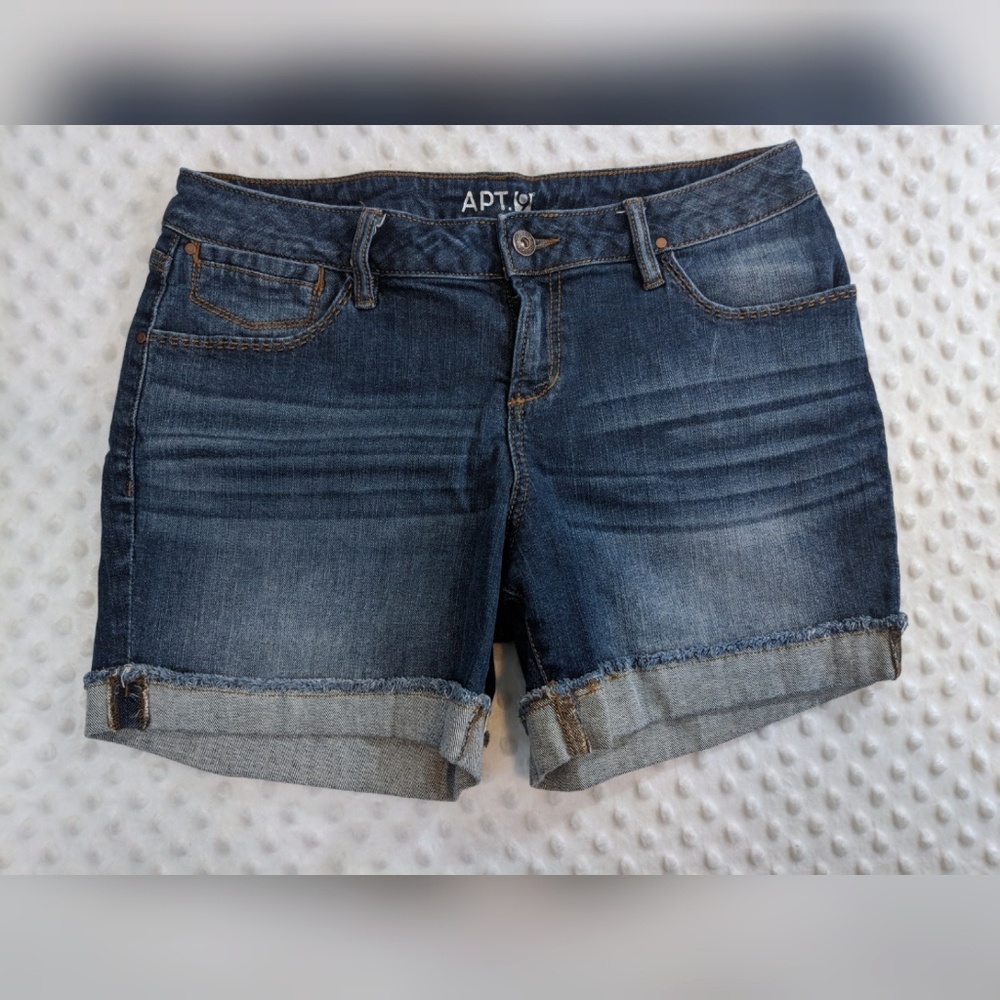 Apt 9 cuffed shorts